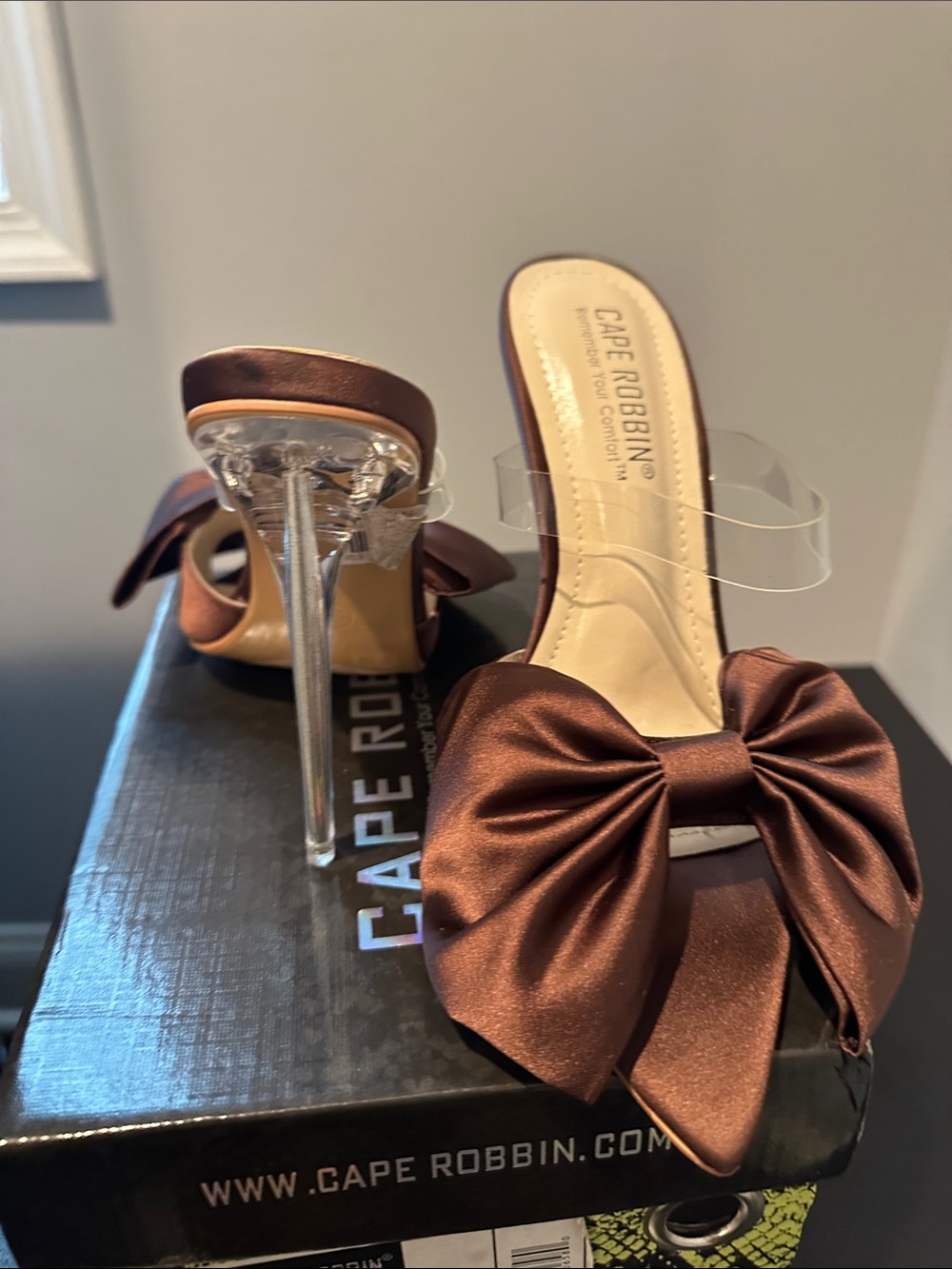 Cape Robbin Brown Satin Bow Heels - Picture 2 of 3